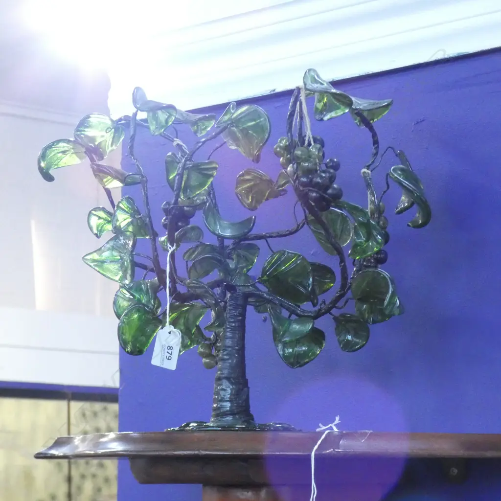 VINTAGE LARGE GRAPES WITH GREEN LEAF GRAPE TREE, H. 335mm Image 1++