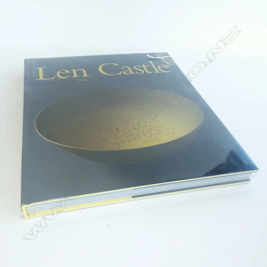 BOOK; LEN CASTLE - MAKING THE MOLECULES DANCE. AS NEW UNOPENED Image 1++