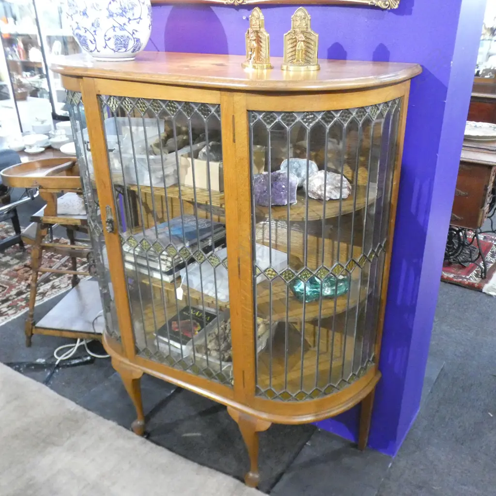 OAK LEADLIGHT DEMI LUNE CHINA CABINET 1060 x 410 x 1310mm Image 1++