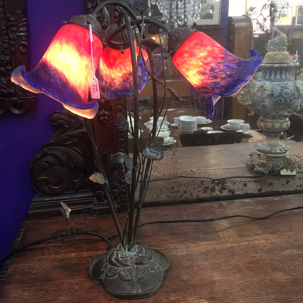 VINTAGE BRONZE FLORAL SIDE LAMP-WORKING Image 1++