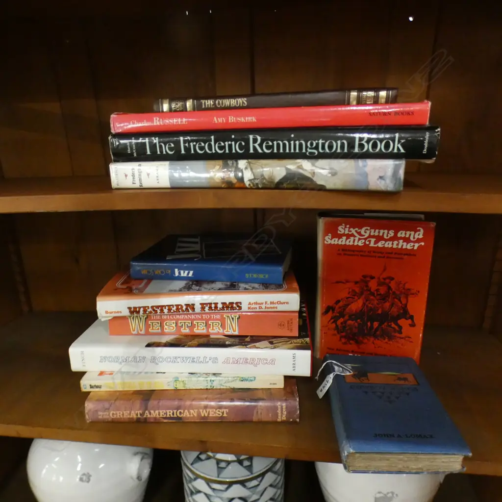 12 VARIOUS BOOKS ON AMERICA /  FREDERICK REMINGTON / COWBOYS, ETC Image 1++