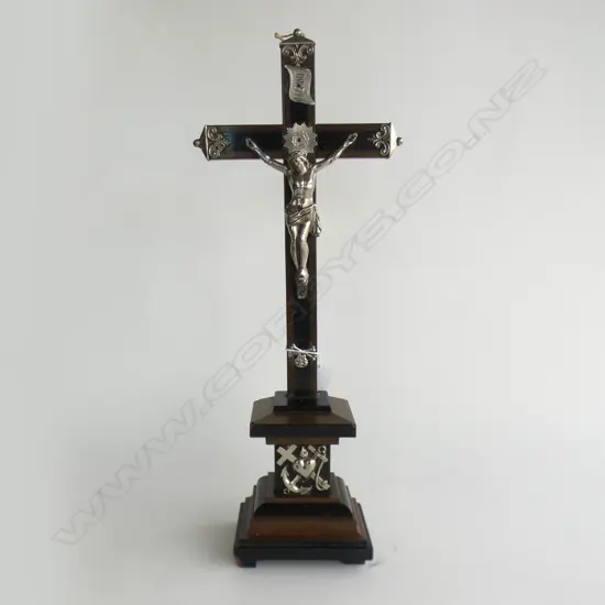 WOODEN & METAL CRUCIFIX ON STAND H. 445MM