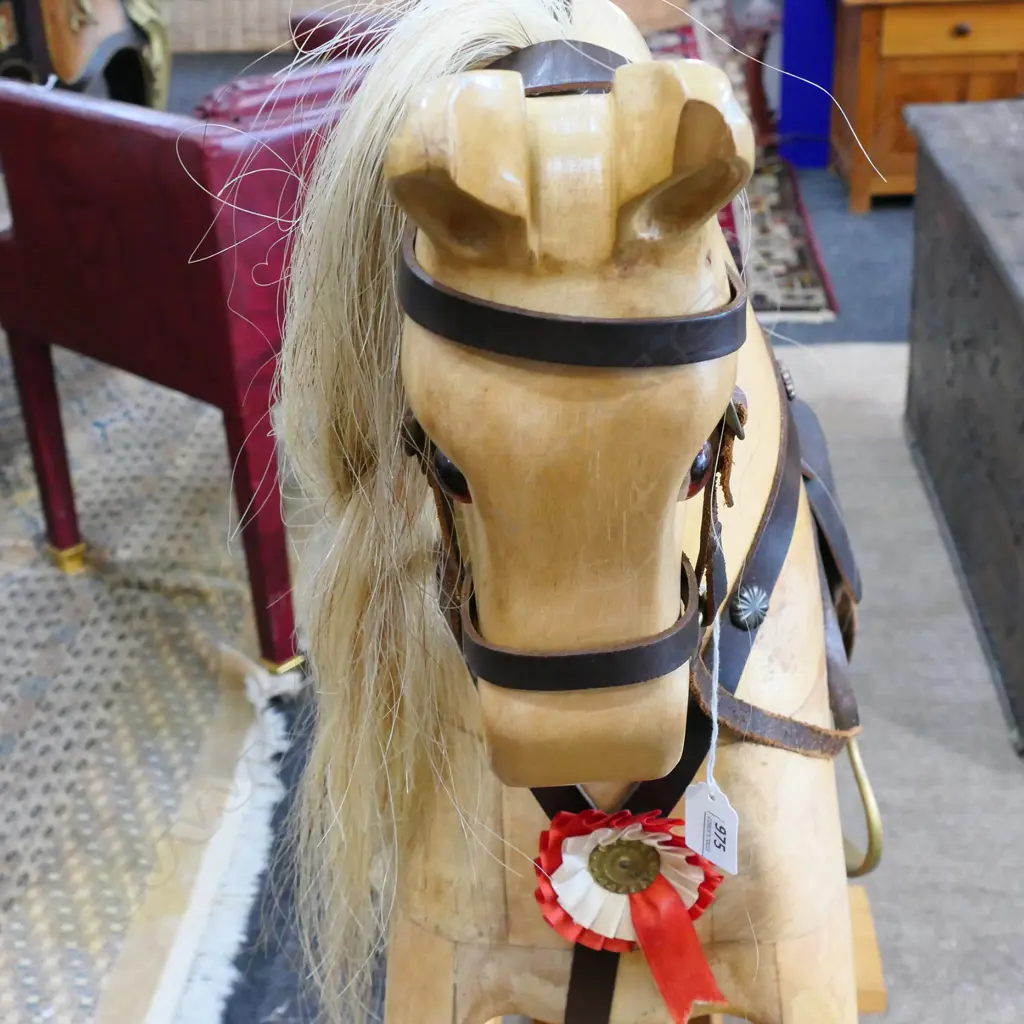 ROCKING HORSE Image 1++