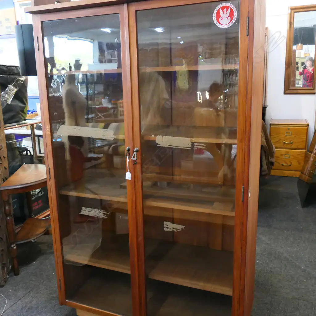 LARGE VINTAGE DISPLAY CABINET w. 4 HEART CUT OUTS TO TOP 1040x470x1790mm  Image 1++