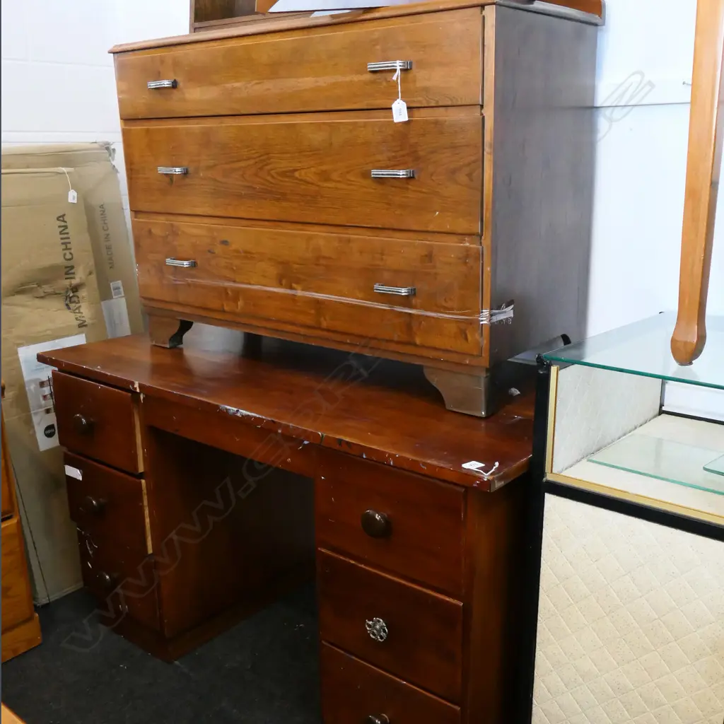 30s 3 DRAWER OAK CHEST OF DRAWERS + DESK... Image 1++