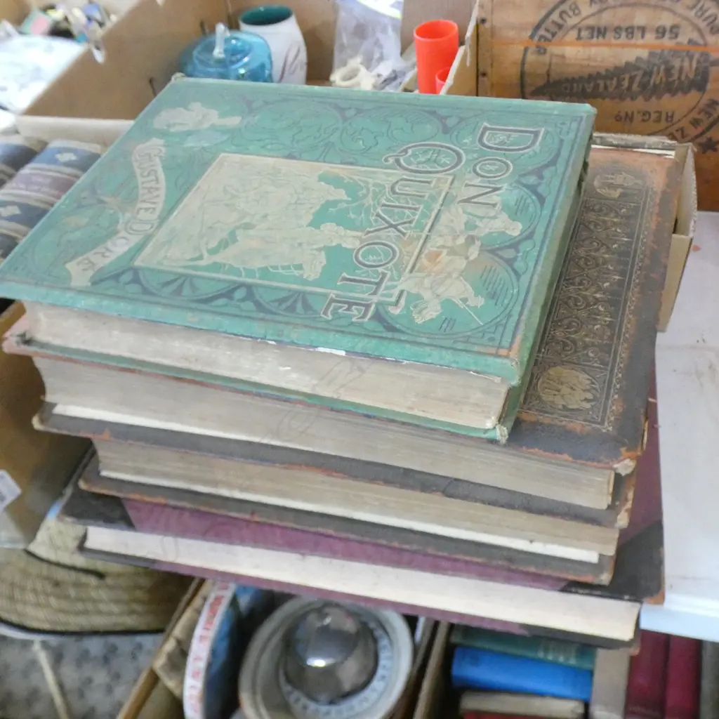 4 ANTIQUE BOUND BOOKS; ILLUSTRATED LONDON NEWS 1887, 2x THE IMPERIAL SHAKESPERE + DON QUIXOTE Image 1++