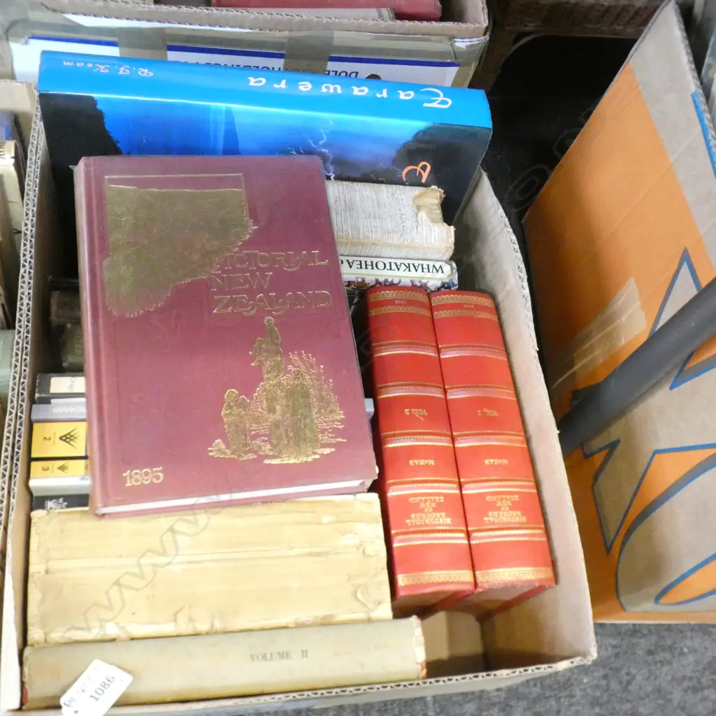 BOX LOT BOOKS; MAORI & NZ HISTORY Image 1++