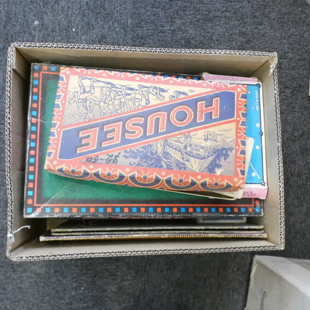 BOX OLD BOARD GAMES Image 1++