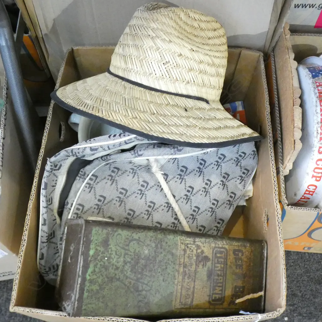 BOX OLD TIN + POTTY + CANDLES + BAG ETC Image 1++