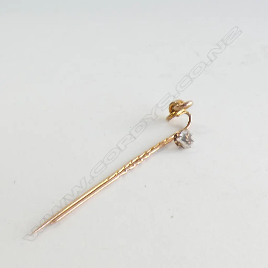 2 9ct STICK PINS Image 1++