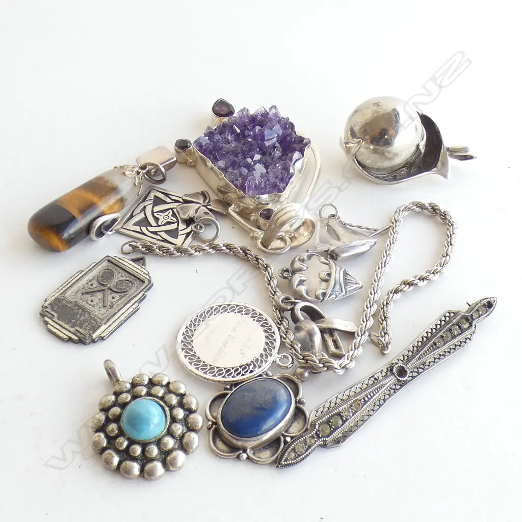 BAG 925 SILVER PCS INCL PENDANT W AMETHYST  TOTAL WGT 63.2 Image 1++