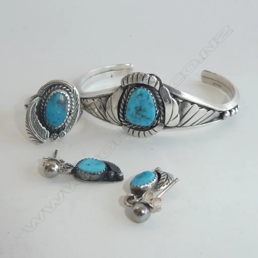 AMERICAN INDIAN NAVAJO STERLING CUFF, RING AND EARRINGS. Image 1++