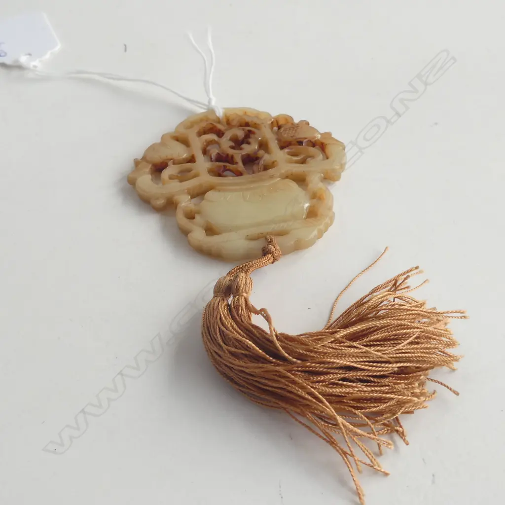 CARVED JADE PENDANT WITH TASSLE Image 1++