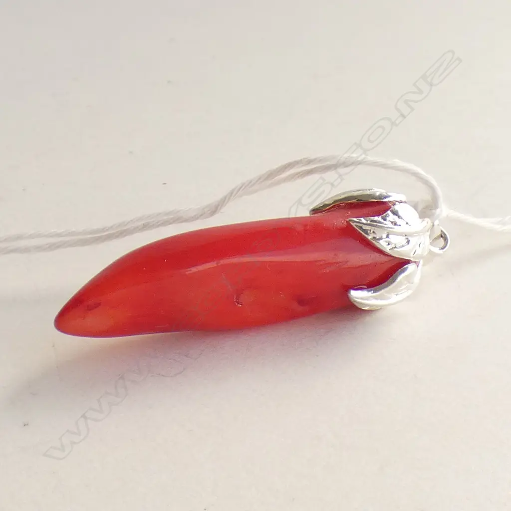 STG & RED CORAL PENDANT L.50mm Image 1++