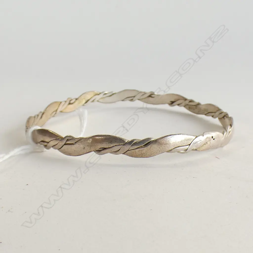 SILVER GILT BANGLE Image 1++