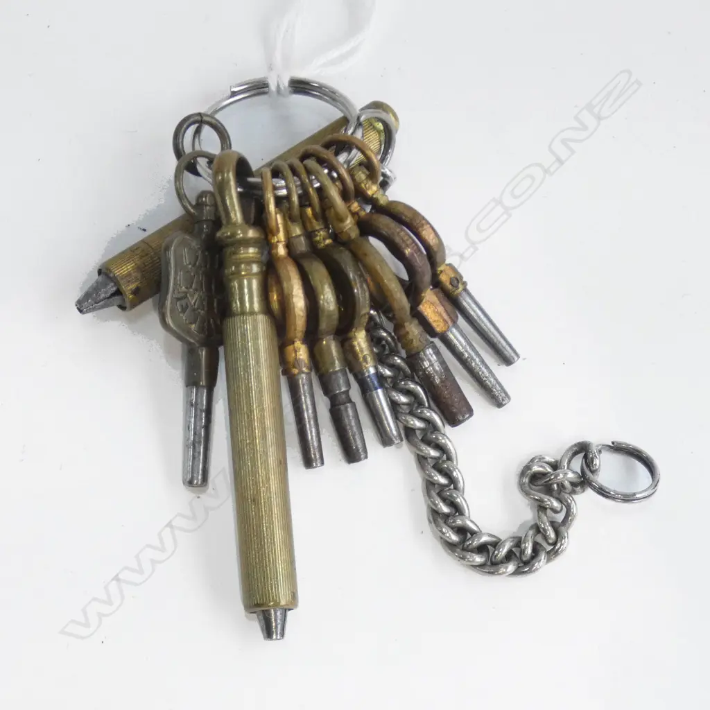 ASSTD POCKET WATCH KEYS Image 1++