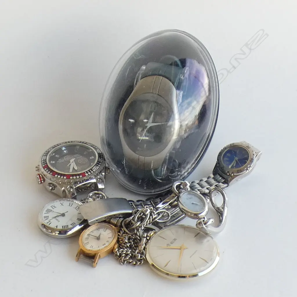 BAG ASST OLD WATCHES  Image 1++