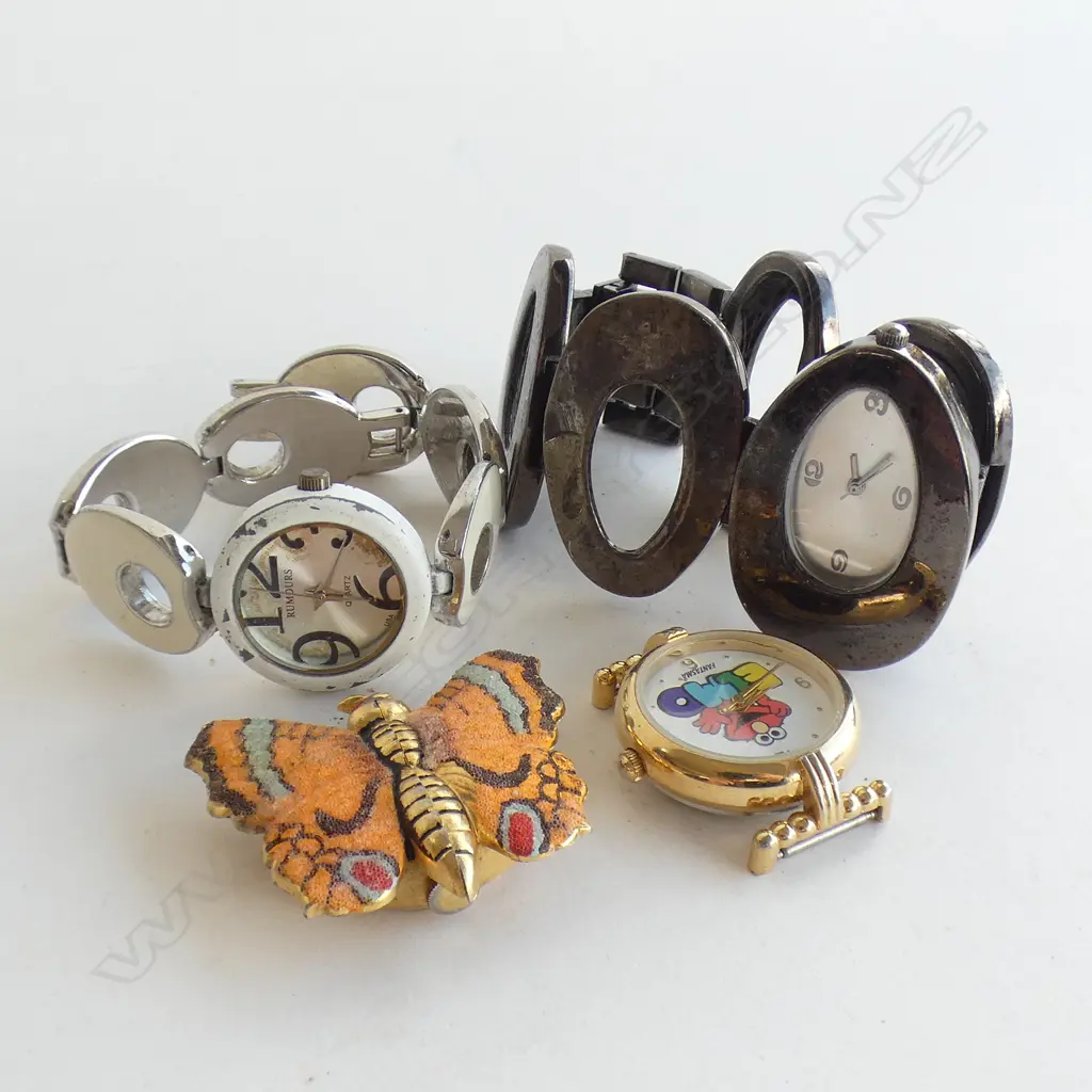 4 VINTAGE LADIES WATCHES INCL BUTTERFLY PENDANT / SESAME STREET & RUMOURS ENAMEL WATCH Image 1++