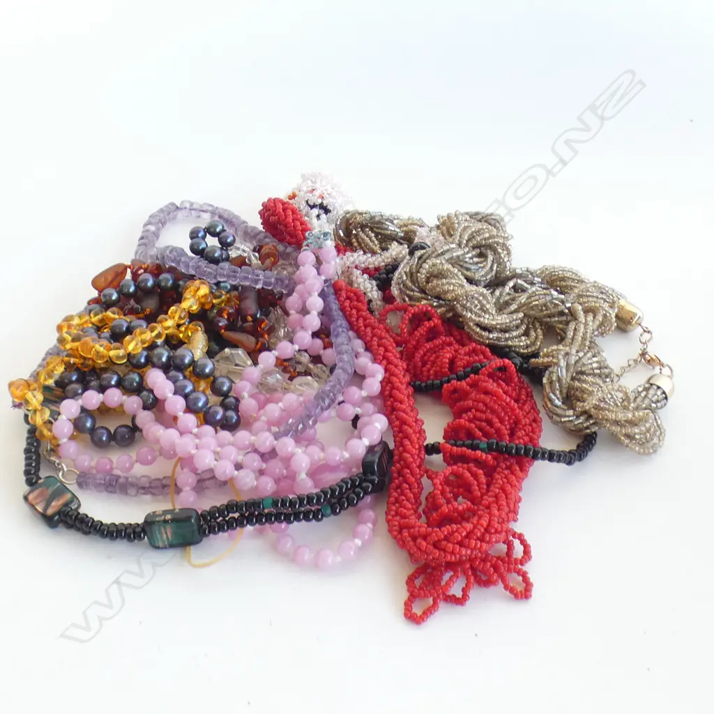 ASST. COSTUME BEADED NECKLACES Image 1++