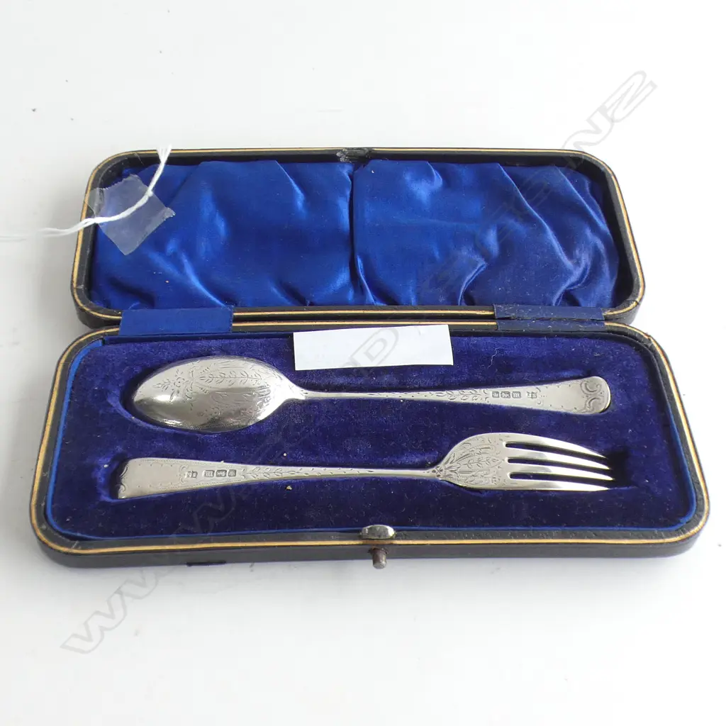  BOXED SILVER CHRISTENING SPOON & FORK SHEFFIELD 1904 49gm Image 1++