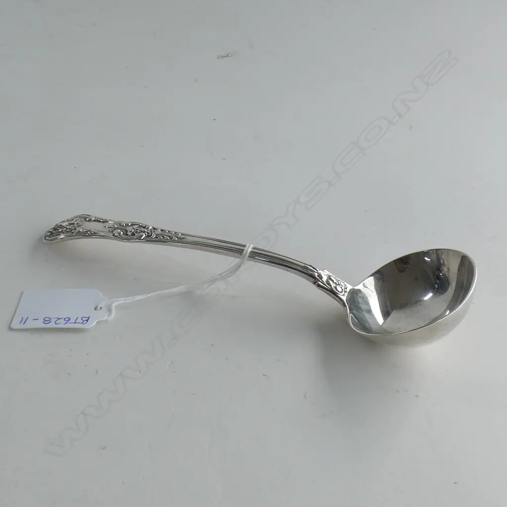 VICTORIAN SILVER QUEENS PATTERN SAUCE LADLE LONDON 1842 91gm Image 1++