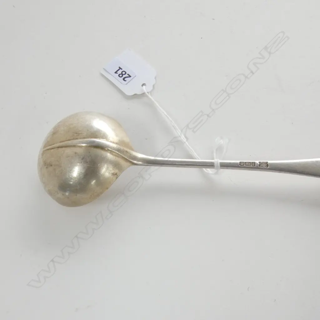 EDW. STG SILVER SAUCE LADLE SHEFFIELD 1903 90 GRAMS Image 1++