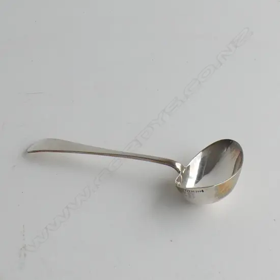 BOXED SILVER BABY FEEDING SPOON SHEFFIELD 1907 31gm