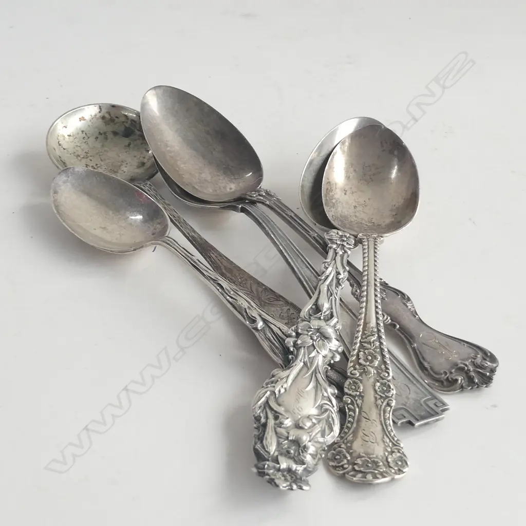 6 STG SPOONS 121 GRAMS Image 1++