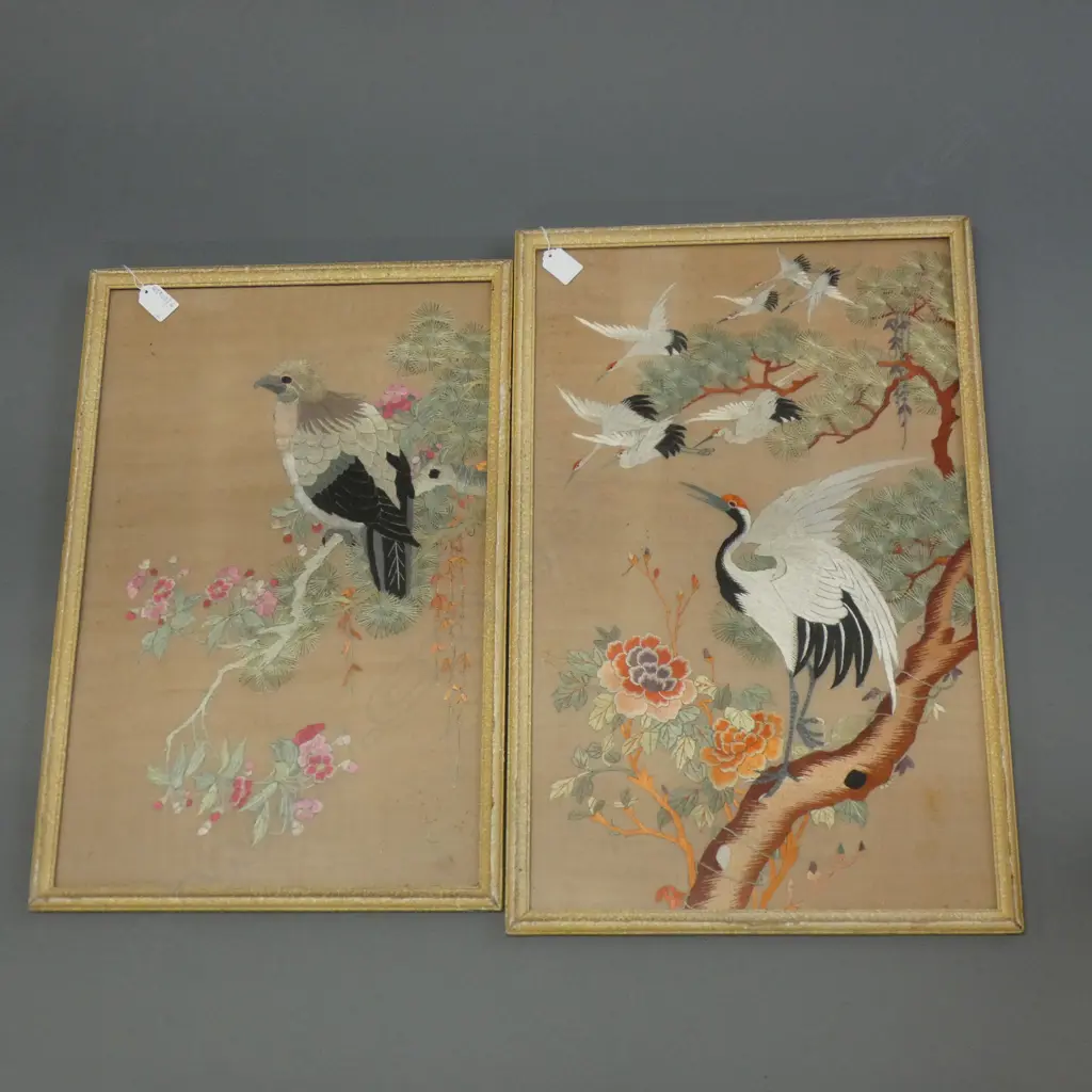 2 VINTAGE JAPANESE FRAMED EMBROIDERIES OF BIRDS 550x350mm Image 1++