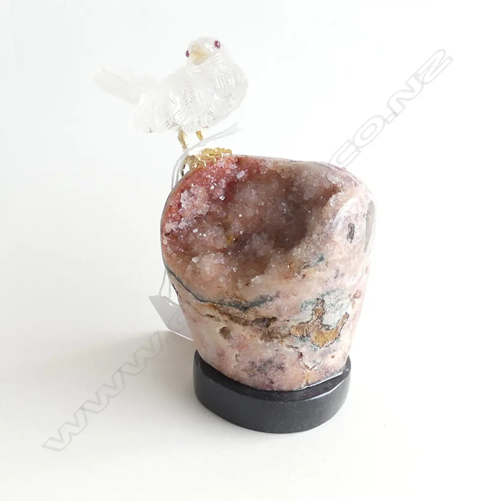 ROCK CRYSTAL CARVED BIRD ON CRYSTAL BASE.H.140mm Image 1++