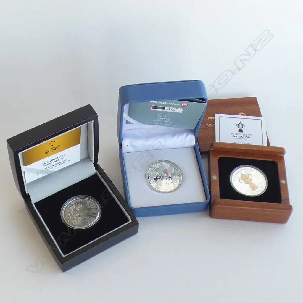 3 NZ PROOF SILVER COINS BOXED. WEBB EELIS CUP. QUUENS CORO.60th.DINOSAURS Image 1++