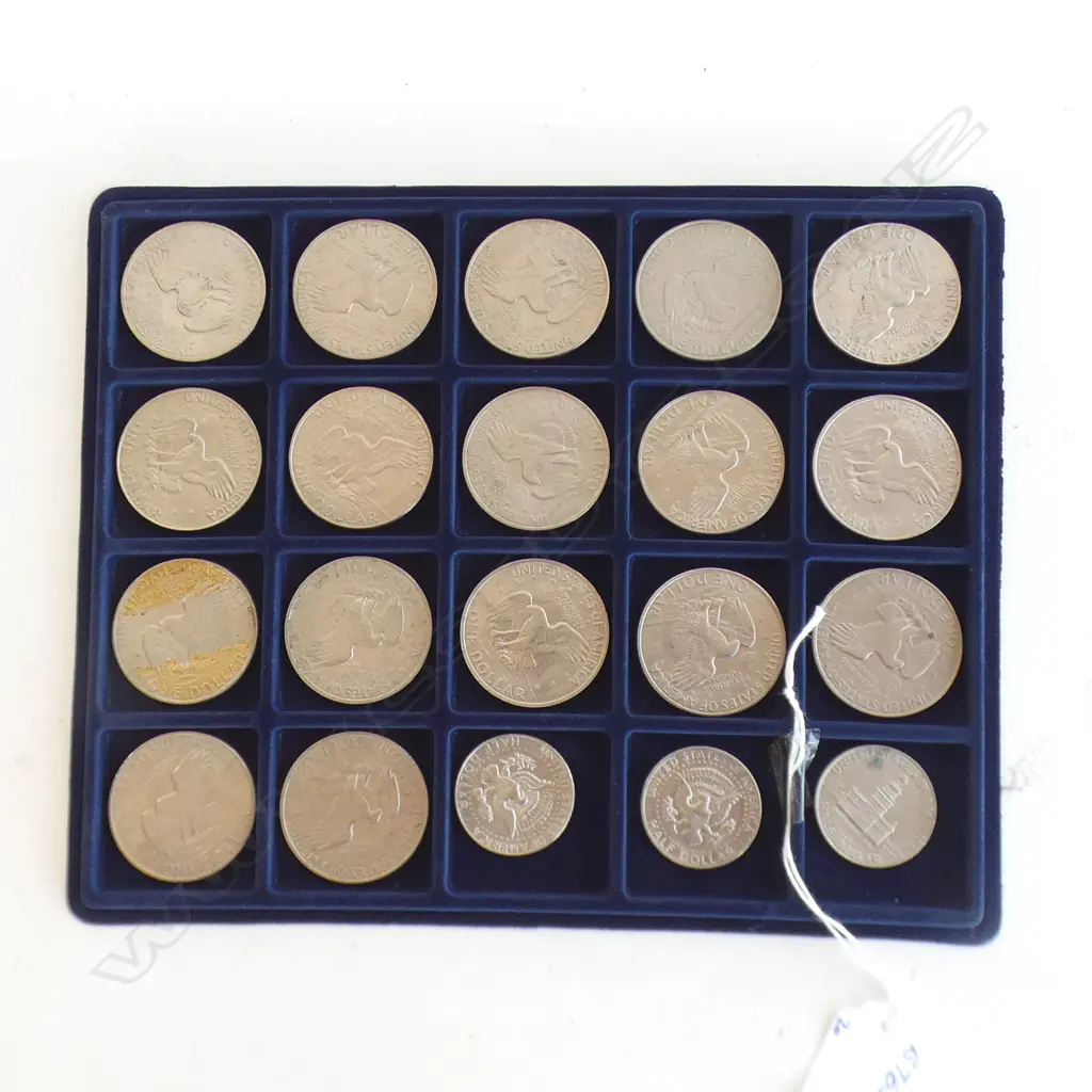 17 x USA $1 COINS UNC 1970'S + 3 HALF $1's Image 1++