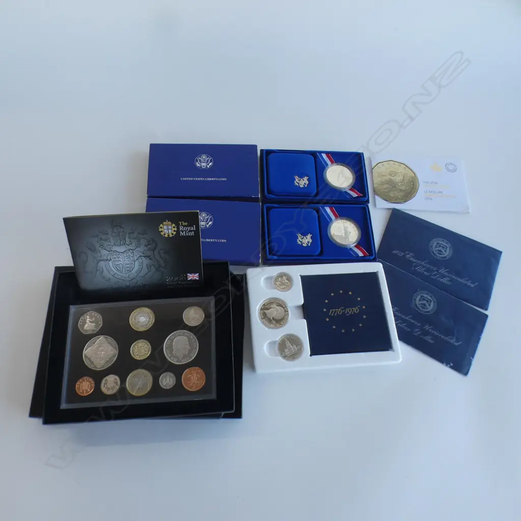 5 USA COIN SETS & 1 UK 2008 PROOF COIN COLLECTION + 5 CANADIAN $1's Image 1++
