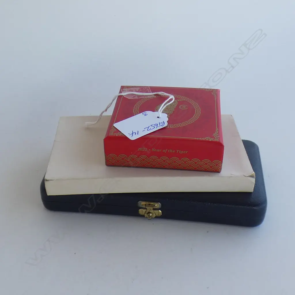 NZ 1970 PROOF SET.+ 2022 PROOF $2 TIGER + WESTERM SAMOA PROOF SET 1974 Image 1++
