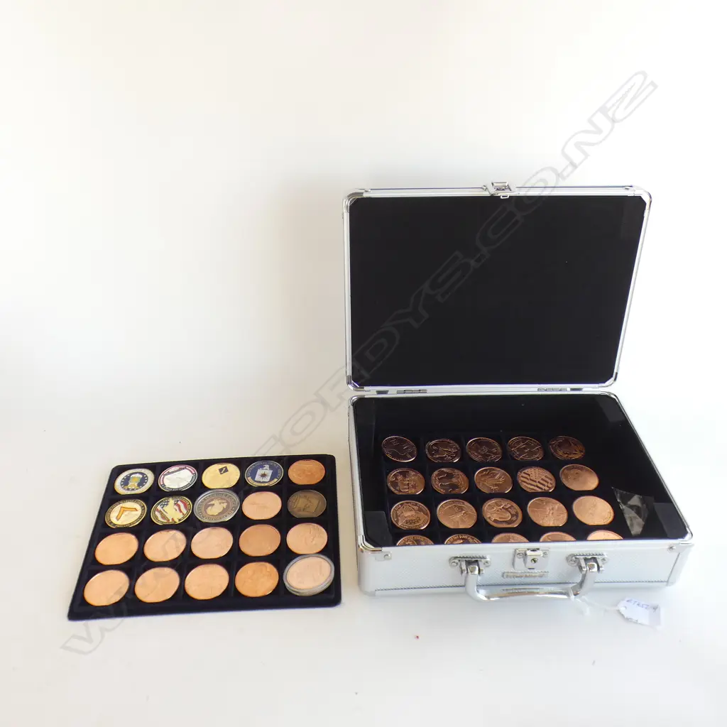 40 MAINLY 1oz TROY COPPER COINS ETC IN HARD TRAVEL CASE... Image 1++