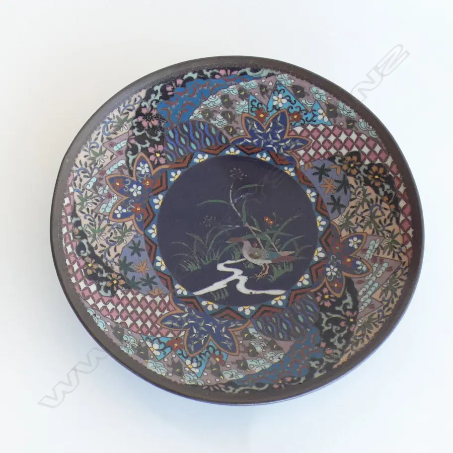 19THC JAPANESE DISH FINELY WORKED BIRD & GEOMETRIC Dia.184mm Image 1++