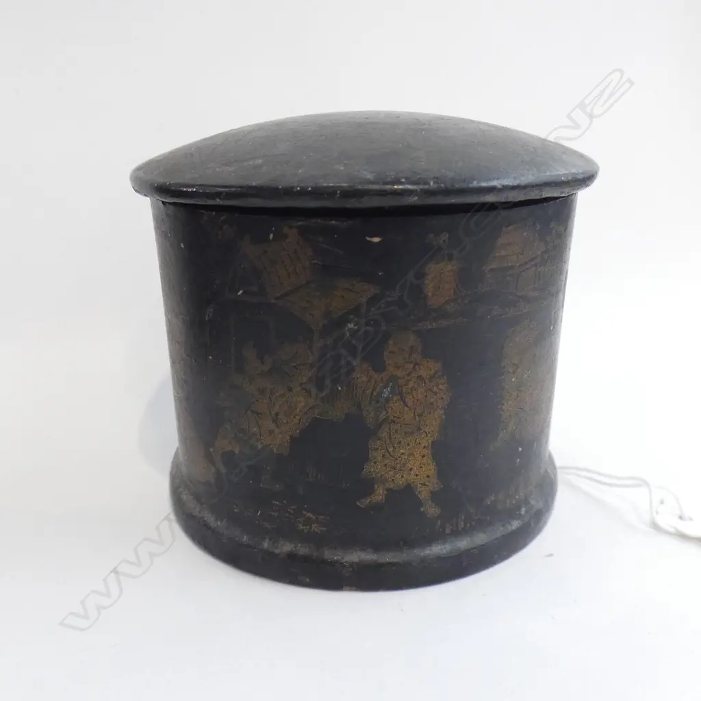 ORIENTAL LACQUER WARE TRINKET BOX Image 1++