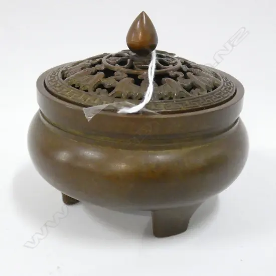 CHINESE BRONZE CENSOR DIA 90MM