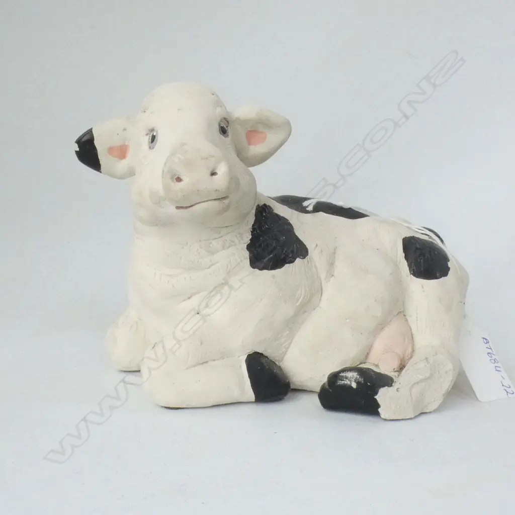 MEXICAN HAND CRAFTED BLACK & WHITE COW L 200MM Image 1++