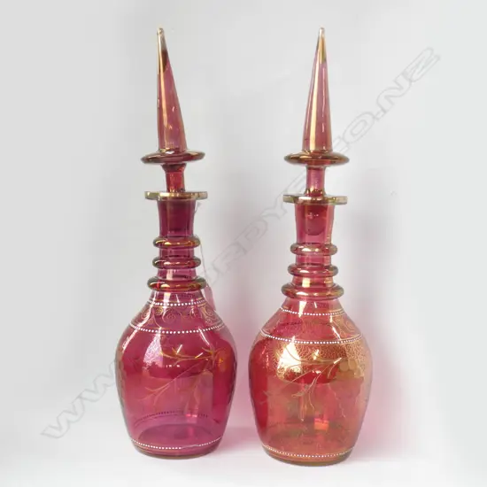 PR LG VENETIAN STYLE CRANBERRY GLASS GENIE BOTTLES H. 510MM