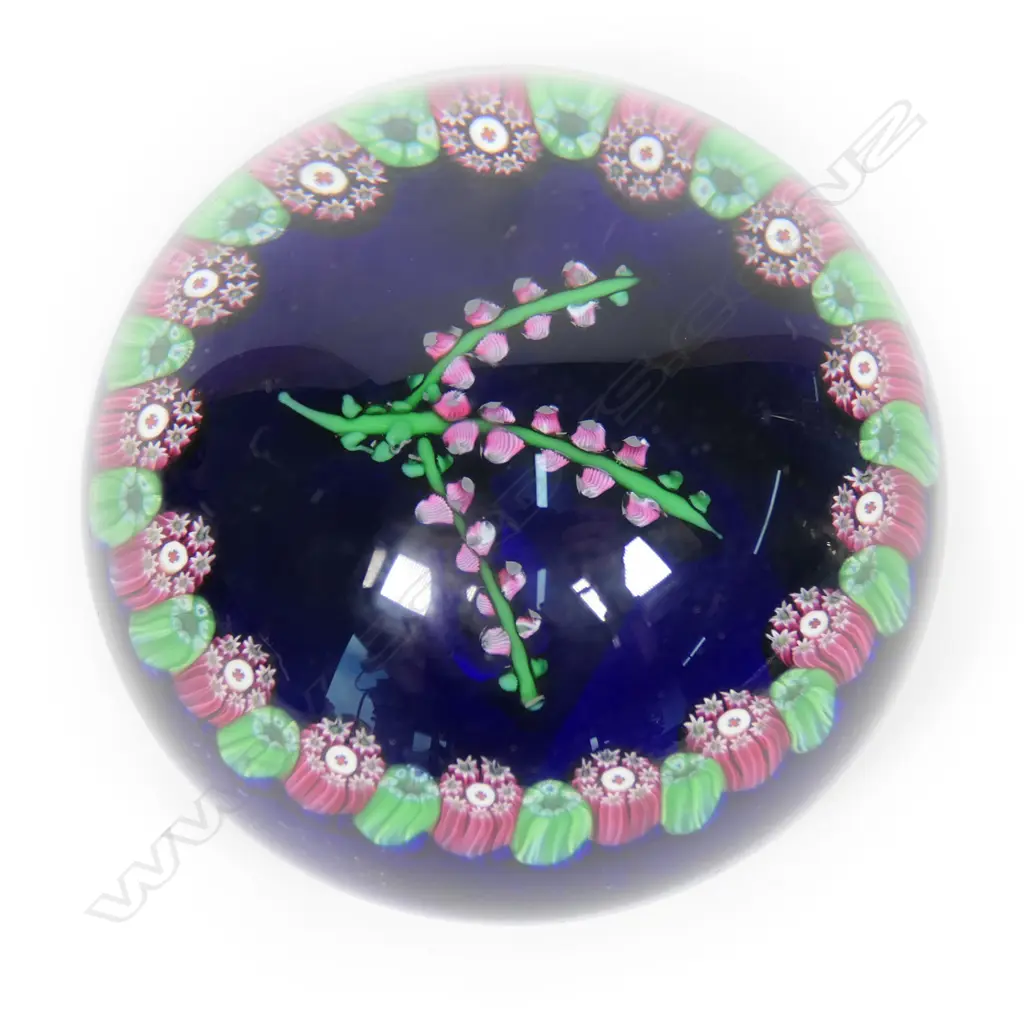 1978 PERTHSHIRE GLASS PAPERWEIGHT MILLEFIORI   Image 1++