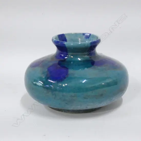 O C STEPHENS BLUE /TURQUOISE SQUAT VASE SIGNED Dia.100mm