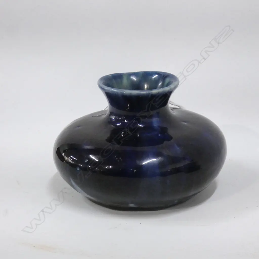 O C STEPHENS attrib.  BLUE /TURQUOISE SQUAT VASE SIGNED Dia.100mm Image 1++