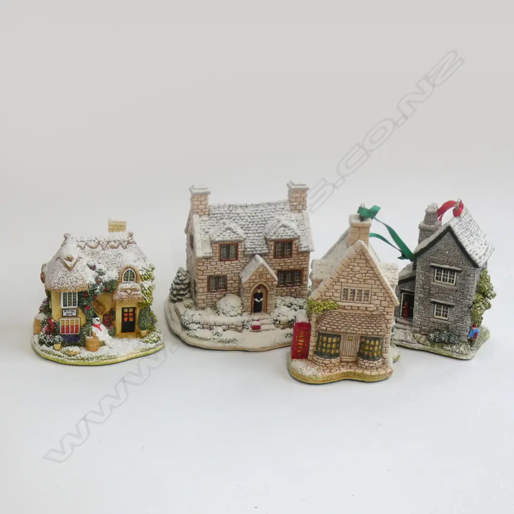 4 LILLIPUT LANE COTTAGES IN ORIGINAL BOXES; IVY HOUSE, VICARAGE, FIR TREE COTTAGE & WINTER WARMER Image 1++