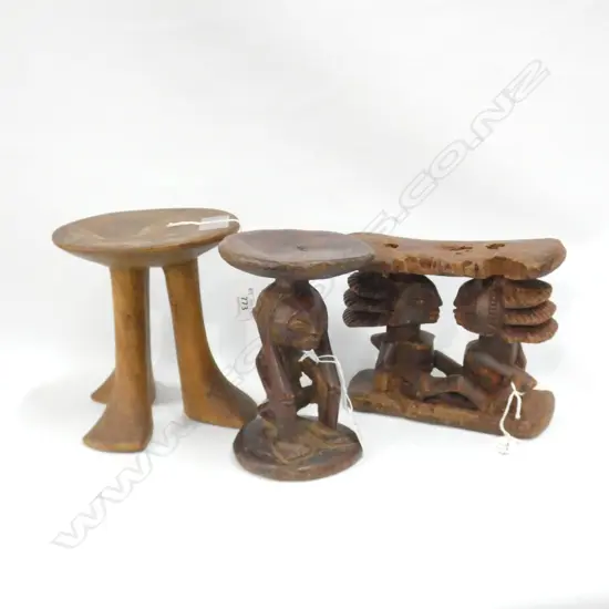 2 SMALL CARVED WOODEN AFRICAN STOOLS; 2 w. FIGURE H.180mm