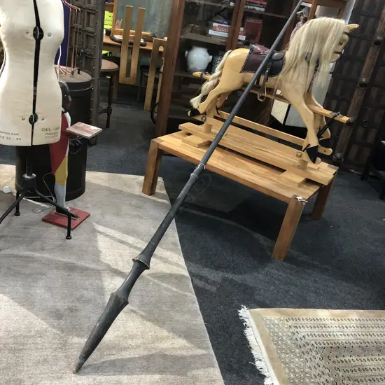 VERY LONG OLD KNIGHT'S JOUSTING POLE  L3300mm.