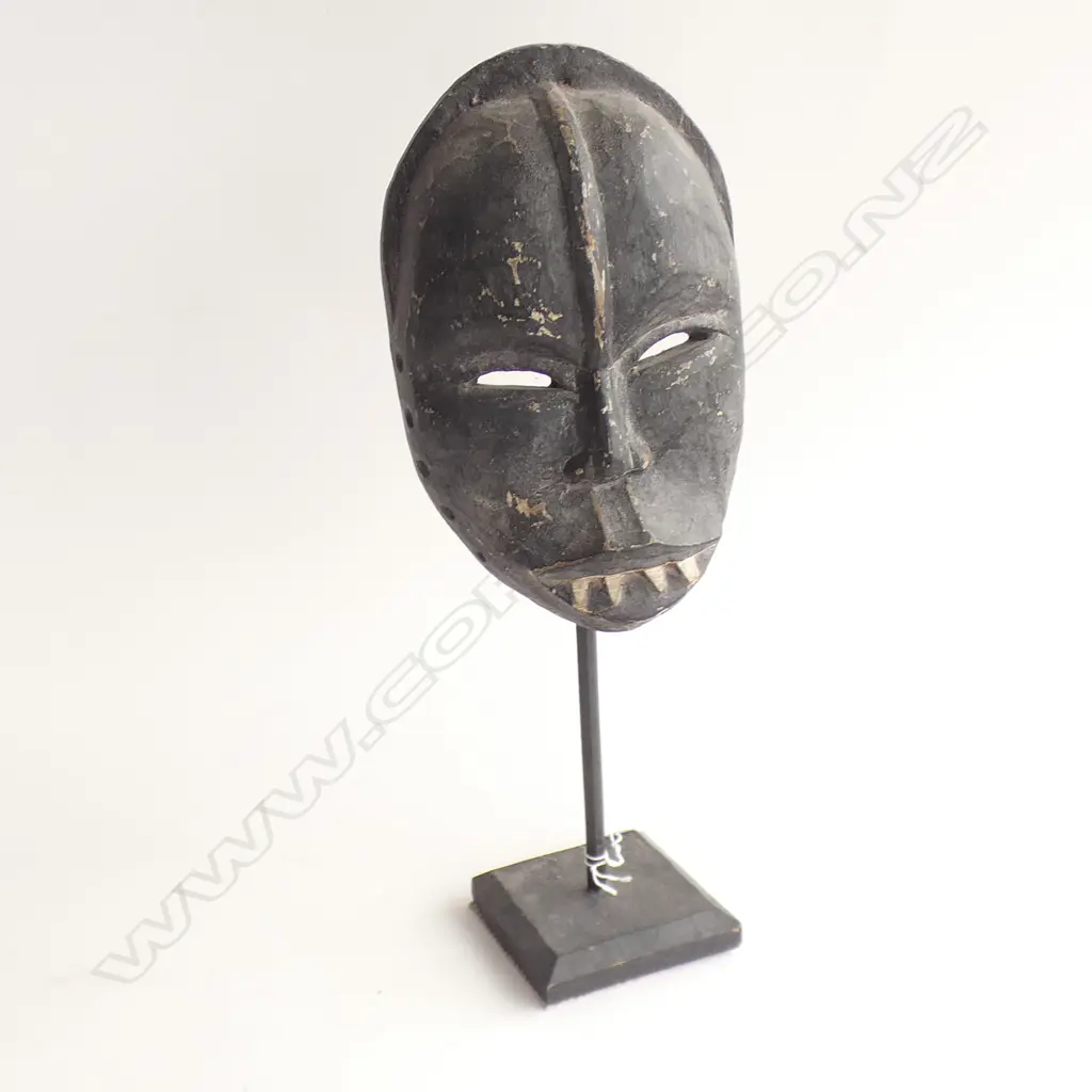 OLD TRIBAL CARVED WOODEN MASK ON STAND H 430MM Image 1++