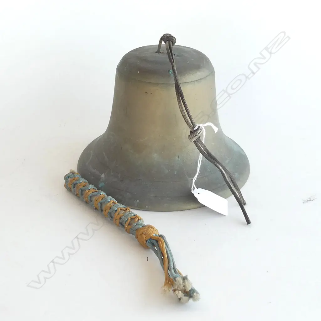 BRONZE BELL 175mm dia Image 1++