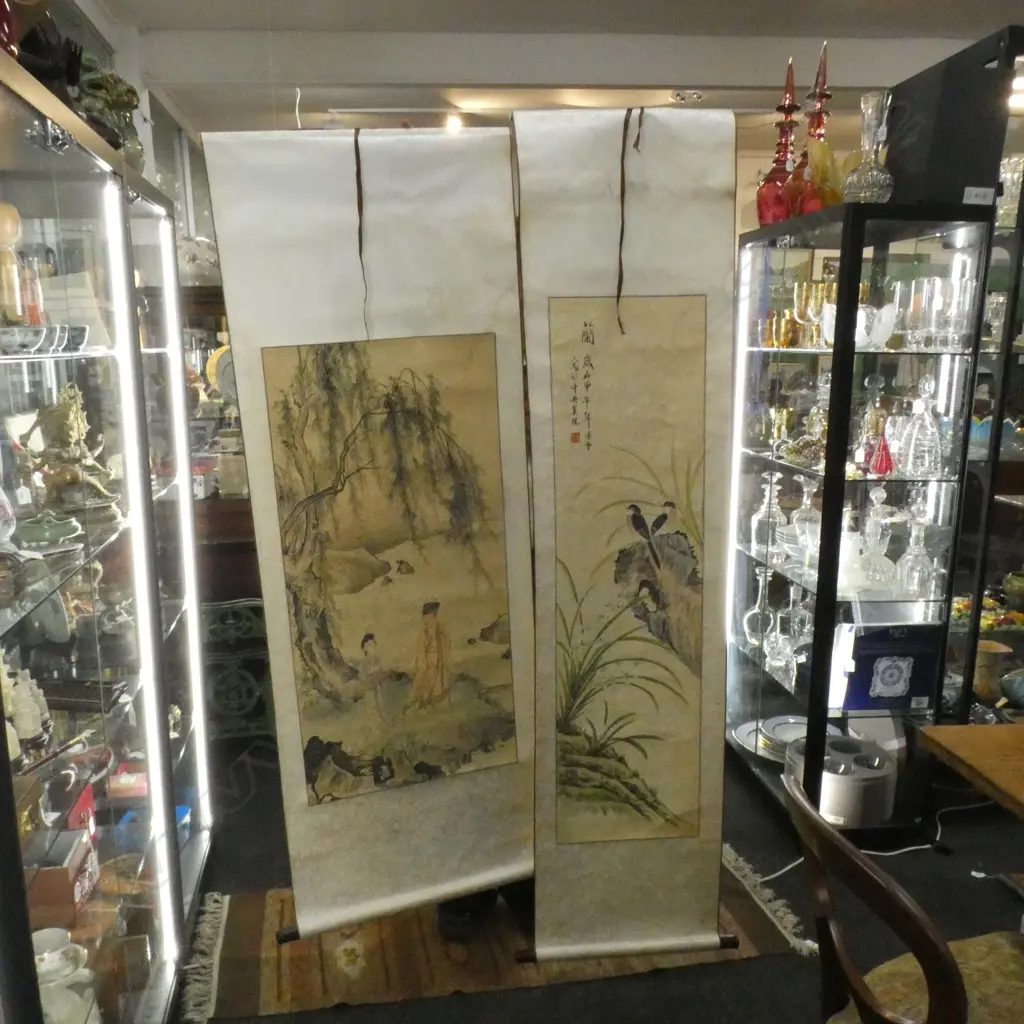 2 ORIENTAL SCROLL PAINTINGS  Image 1++