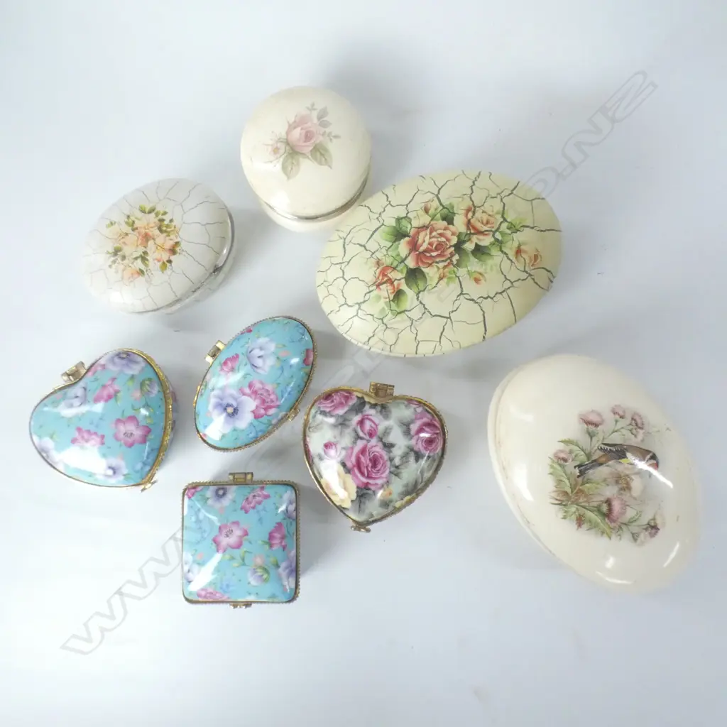 SM BOX LOT ASST TRINKET BOXES INCL ITALIAN ETC. Image 1++
